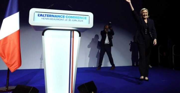 Ультраправые победили в первом туре парламентских выборов во Франции