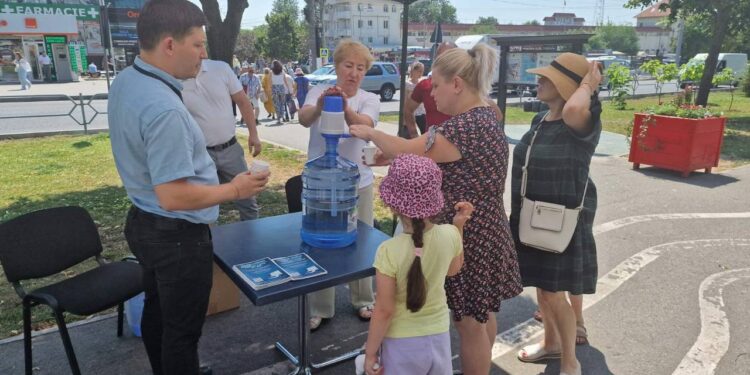 С сегодняшнего дня в общественных местах Кишинева установят палатки первой помощи