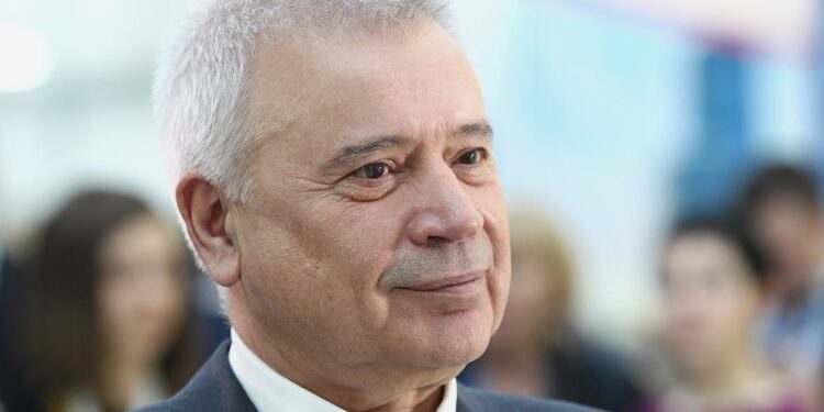 Bloomberg назвал российских миллиардеров, получивших более ₽1 трлн дивидендов