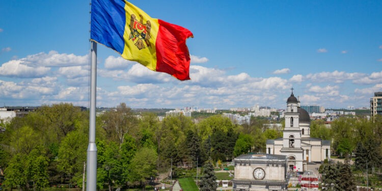 Au încălcat termenul de ședere pe teritoriul Republicii Moldova. Șapte cetățeni străini, expulzați