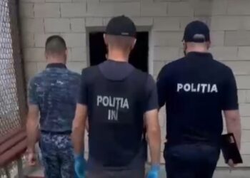 Șantaj și escrocherie dirijate din penitenciar: Percheziții și trei suspecți demascați