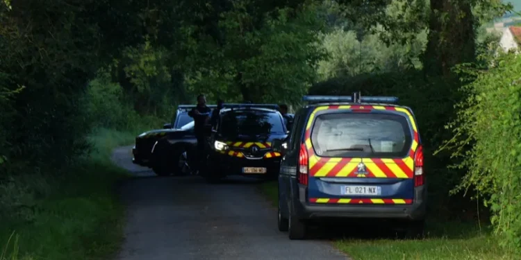 Atac armat în Franța la o petrecere de familie. Motivația atacatorului rămâne un mister