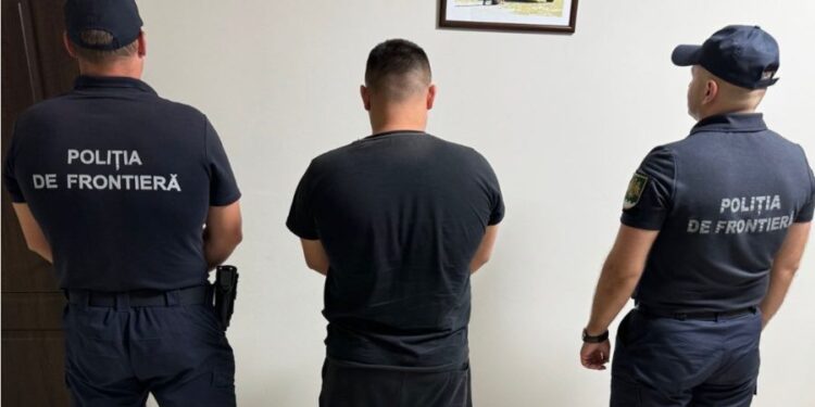 O schemă de migrație ilegală, dată peste cap de polițiștii de frontieră. Un tânăr, reținut
