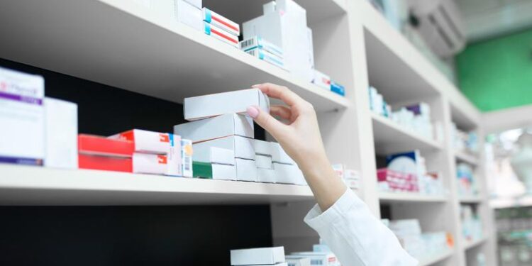 S-au pornit în farmacie cu rețeta medicală falsă. Trei moldoveni, reținuți în Franța