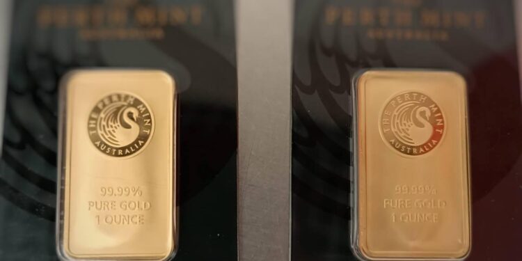 Contrabandă cu lingouri de aur pe Aeroportul Chișinău. O ucraineancă, documentată de polițiștii de frontieră