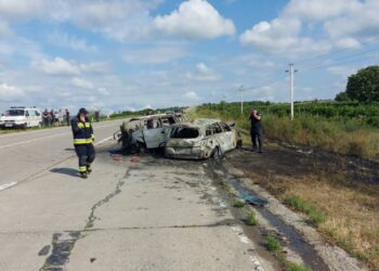 Șoferul care ar fi provocat tragicul accidentul de lângă Codreanca, cu 5 persoane arse de vii, reținut: Tânărul este spitalizat și păzit de polițiști