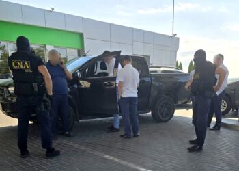 В Кишиневе полицейского задержали с взяткой 5 тыс. леев