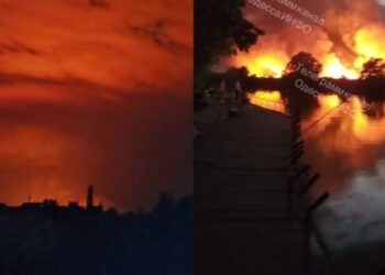 Incendiu masiv de vegetaţie în apropiere de hotarul Ucrainei cu Moldova. Pompierii nu au căi de acces