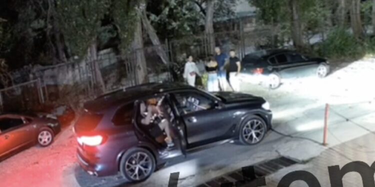 В Кишиневе на Рышкановке мужчина ночью устроил стрельбу. Теперь его разыскивает полиция