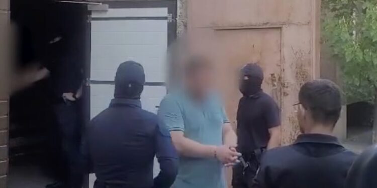 За €8 тыс. доставляли украинцев в Молдову. Восемь жителей Гагаузии поместили под арест на 30 суток