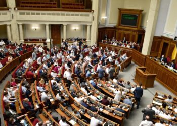 Верховная рада одобрила закон о запрете канонической УПЦ