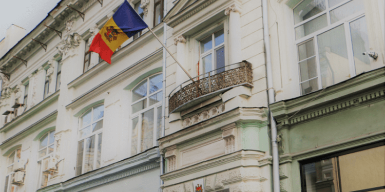 Ultima oră! A venit răspunsul: Rusia expulzează un angajat al Ambasadei R. Moldova de la Moscova