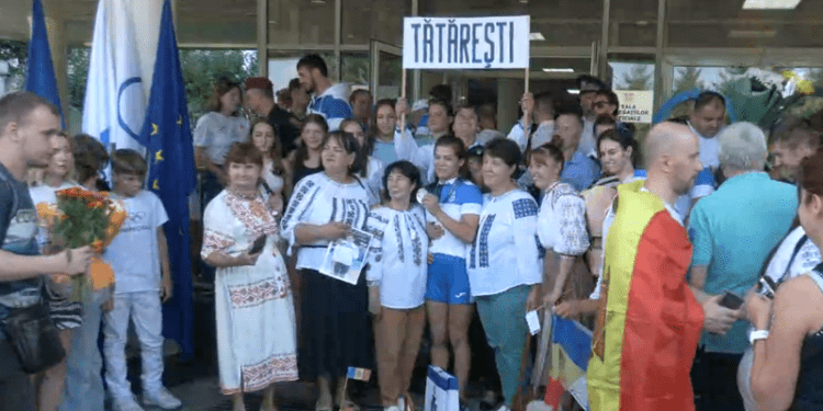 „Speranța și mândria Tătăreștiului”: O stradă din satul de bașină a Anastasiei Nichita va purta numele vicecampioanei olimpice