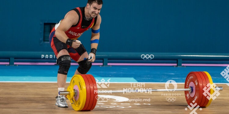 «Надеемся, справедливость восторжествует». Молдавский штангист Марин Робу рассказал об ошибке жюри