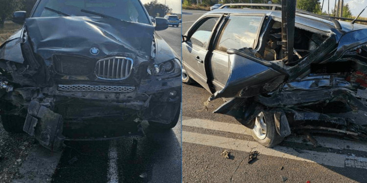 Un copil, transportat la spital după ce mașina cu care se deplasa a fost lovită violent din spate de un BMW