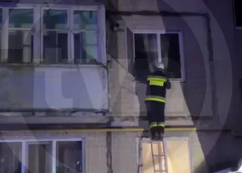 Un bărbat din Bălți s-ar fi încuiat în apartament și a deschis gazul pentru a da foc imobilului