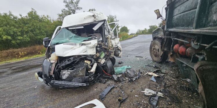 Серьезное ДТП под Яловенами: госпитализированы два человека