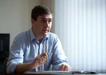 Вячеслав Ионицэ: За то время, что мы проводим тендеры в аэропорту так, чтобы выиграл тот, кто должен, но чтобы никто не заметил, Китай успел открыть еще четыре новых аэропорта