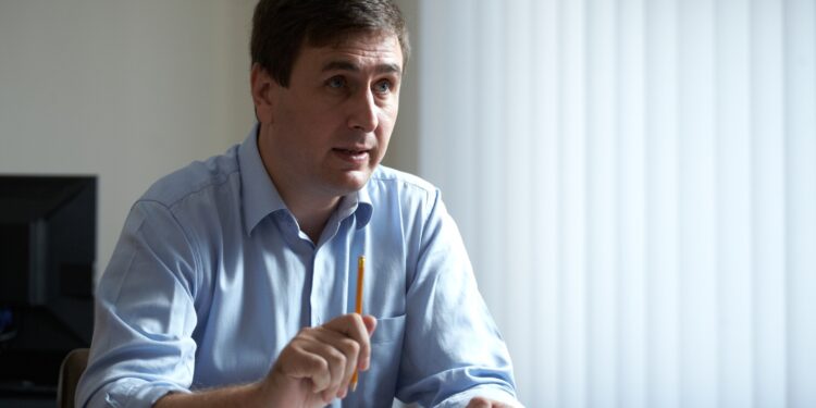 Вячеслав Ионицэ: За то время, что мы проводим тендеры в аэропорту так, чтобы выиграл тот, кто должен, но чтобы никто не заметил, Китай успел открыть еще четыре новых аэропорта