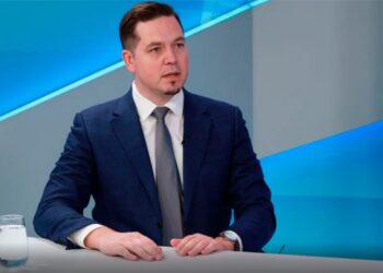 Тудор Ульяновски о тендере в аэропорту: Конкурс следует остановить и назначить людей, которые знают, как управлять аэропортом