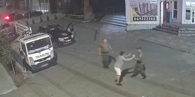 Bătaie în apropierea unei stații PECO din Ialoveni: Angajații unei companii de pază vor fi cercetați penal