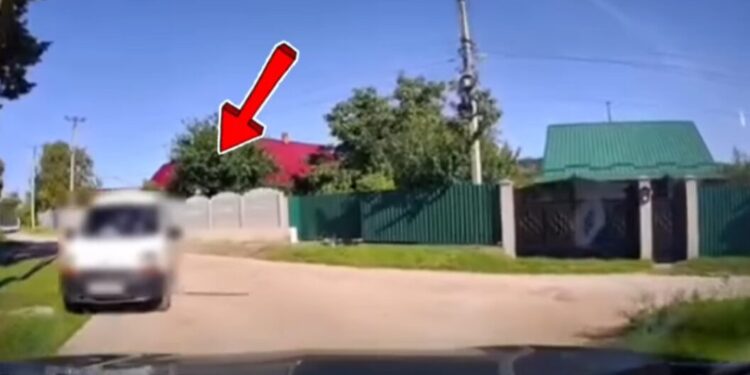 В Оргееве мужчина разрешил 10-летнему сыну сесть за руль автомобиля