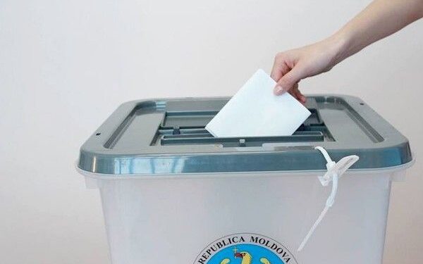 2221 de secții de votare constituite pentru alegerile din 20 octombrie, atât în țară, cât și în străinătate