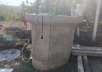 S-a electrocutat și a căzut într-o fântână. Cadavrul unui bărbat, depistat la Fălești