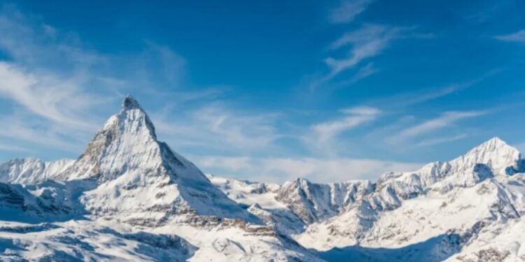 Из-за таяния ледников: Швейцария и Италия пересмотрят совместную границу в Альпах