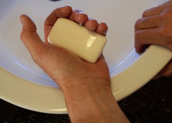 В ЕС предупредили о токсичных веществах в популярных марках мыла, которые продаются и в Молдове