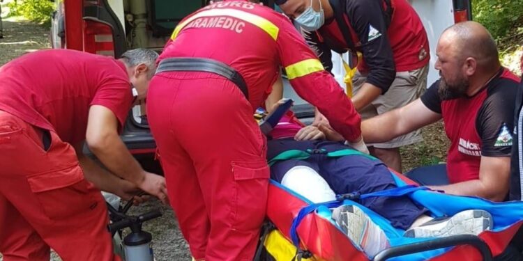 В горах Румынии ночью спасли туриста из Молдовы