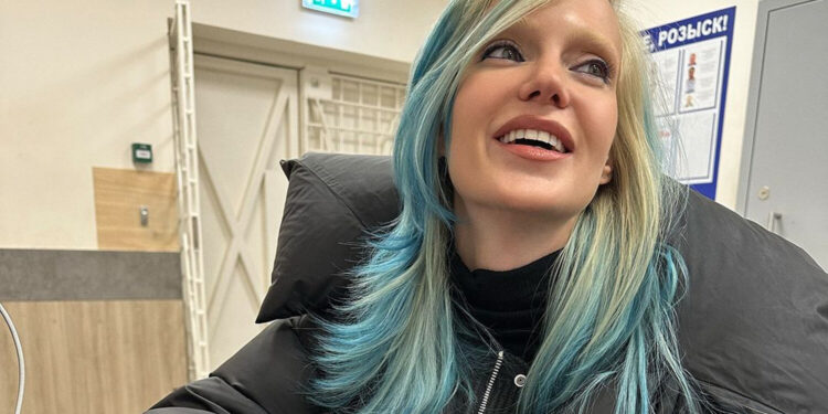 «Влиятельный человек пытается меня уничтожить»: Глюкоза назвала подставой скандал с наркотиками