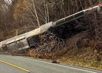 В Норвегии сошел с рельсов пассажирский поезд. Есть погибшие и раненые