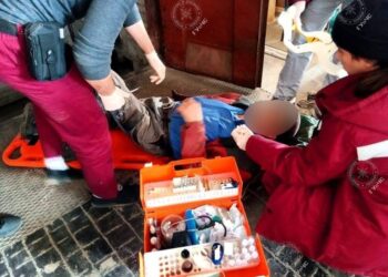 В Бендерах мужчина упал в шахту лифта: его передали врачам