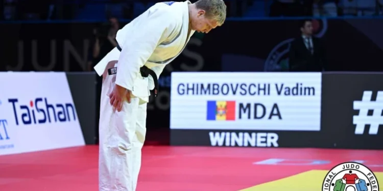 Judocanul Vadim Ghimbovschi a cucerit medalia de bronz