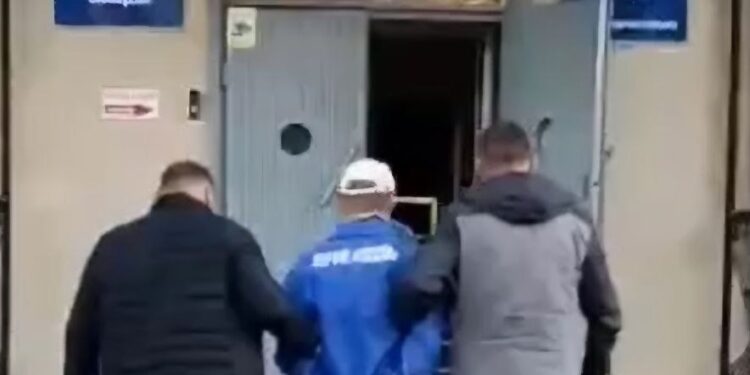 Schema cu „ruda implicată în accident”: Trei persoane reținute, după ce victimele au fost prejudiciate cu sute de mii de lei