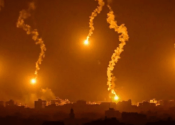 „Rămâneți aproape de spațiul de protecție”: Ambasada R. Moldova în Israel, cu recomandări pentru cetățenii din zona Gush Dan, după atacul masiv cu rachete