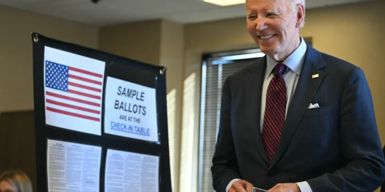 Alegeri SUA: Joe Biden a votat anticipat, în Delaware, după ce a stat la coadă timp de 40 de minute