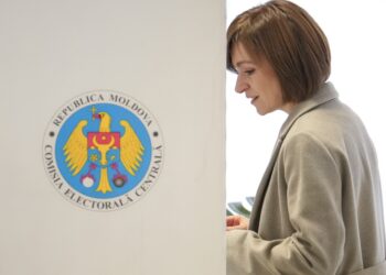 Лицедейство президента не для всех с мандатом еще на 4 года