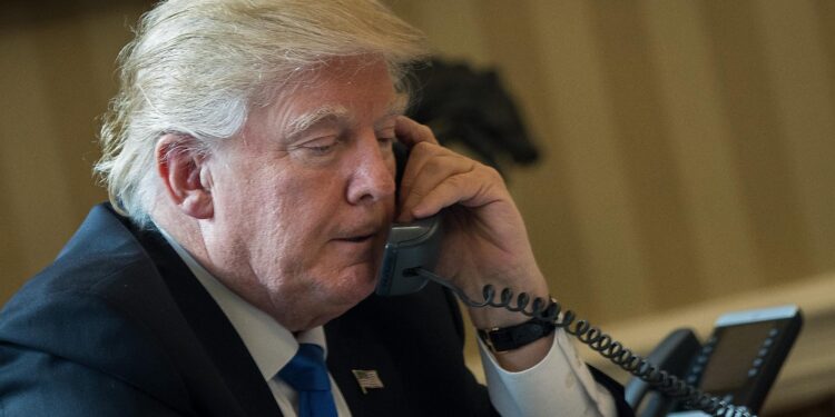 WP сообщила о разговоре Трампа и Путина