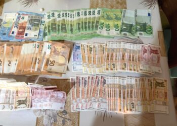 Обыски в Кантемире: раскрыта схема по выдаче водительских удостоверений для сельскохозяйственной техники