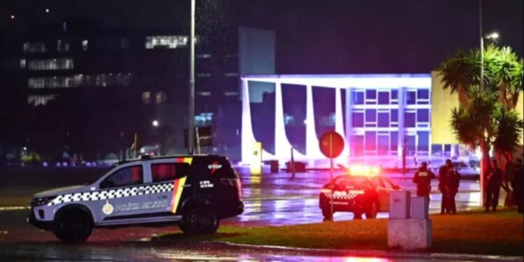 Житель Бразилии взорвал себя у здания Верховного суда