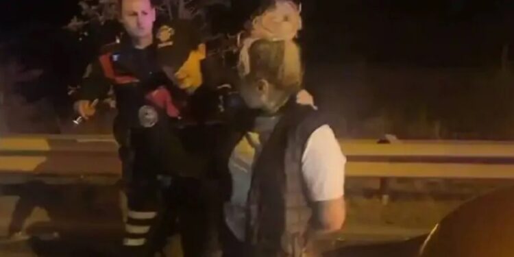 В Турции 2 блогерши после спора в Тикток устроили стрельбу в прямом эфире