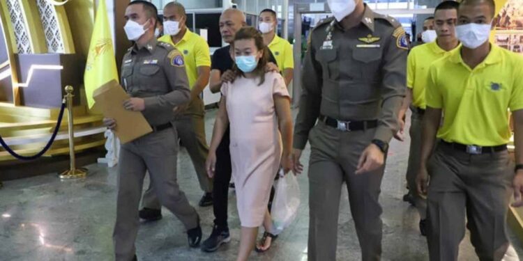 В Таиланде приговорили к казни серийную убийцу «мисс Цианид», убившую 14 друзей