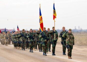 Militarii din Armata Națională, prezenți la parada militară de la București