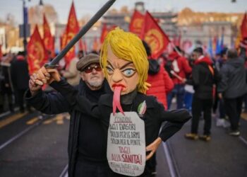 Italia paralizată de o grevă generală: Transportul public și cursele aeriene afectate grav