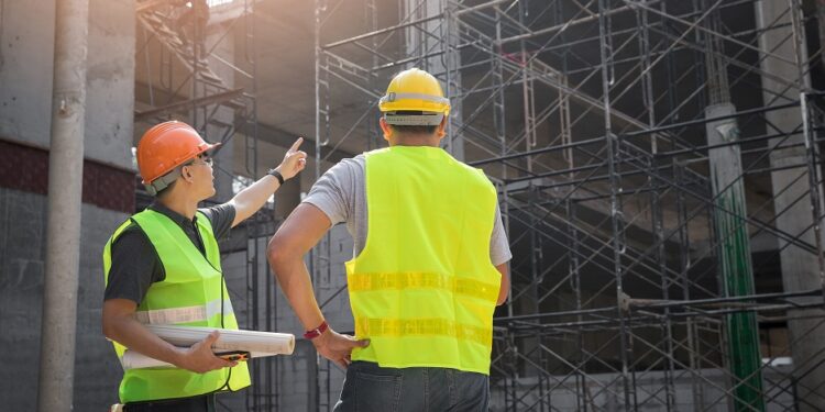 Zeci de specialişti în construcţii cu diplome false, depistaţi de către Ministerul Infrastructurii şi Dezvoltării Regionale