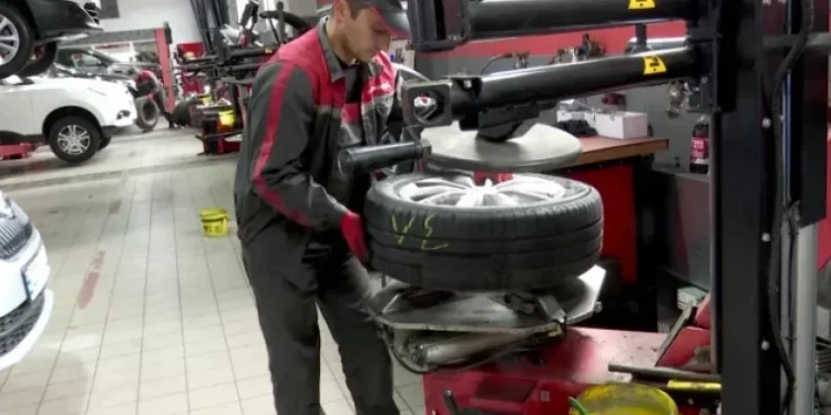 La vulcanizări s-au format ”ambuteiaje”