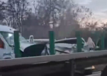 Coliziune în lanț pe autostrada A3: 12 vehicule și trafic paralizat în Prahova