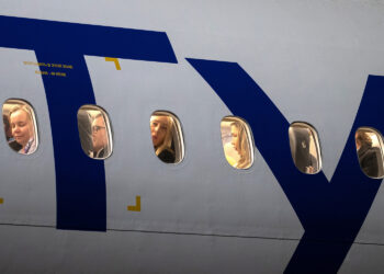 Экипаж российского самолета сообщил об НЛО над Москвой